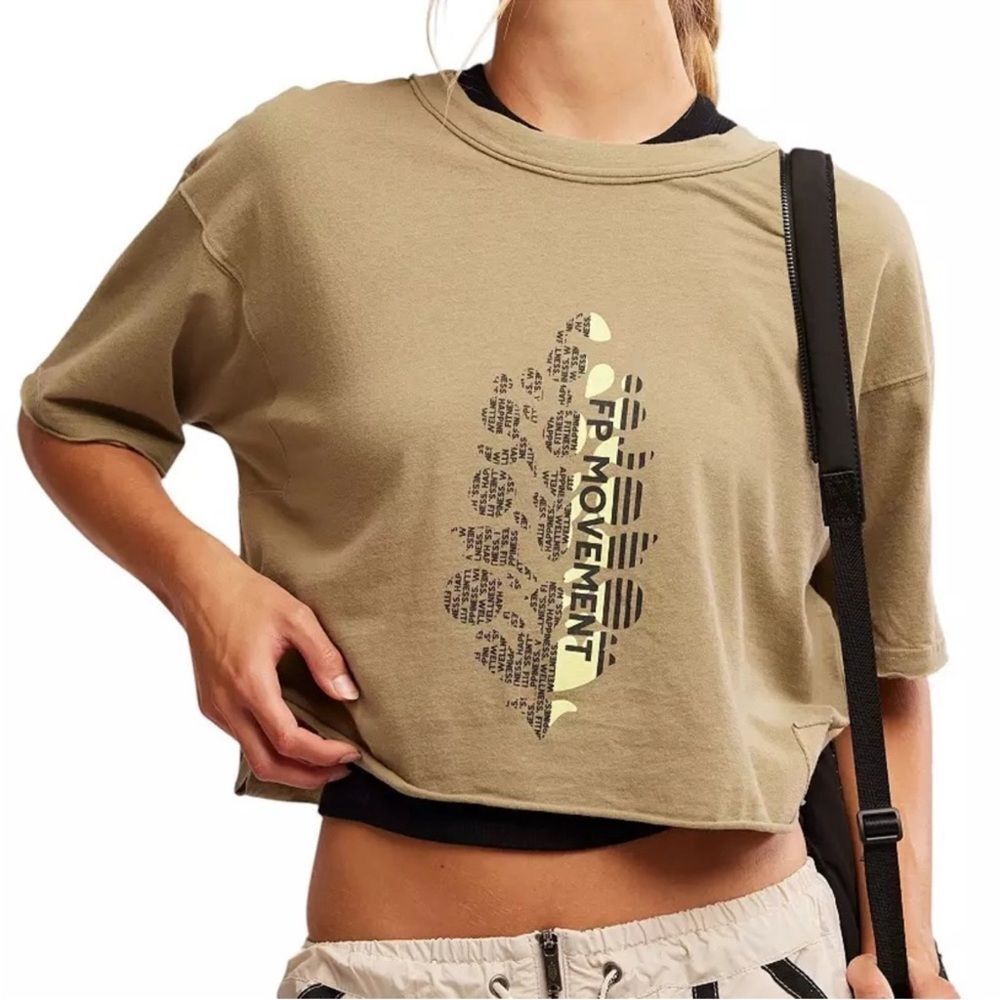 NWT Free People Inspire Logo Tee Sage Evergreen Workout Activewear Gym Cotton